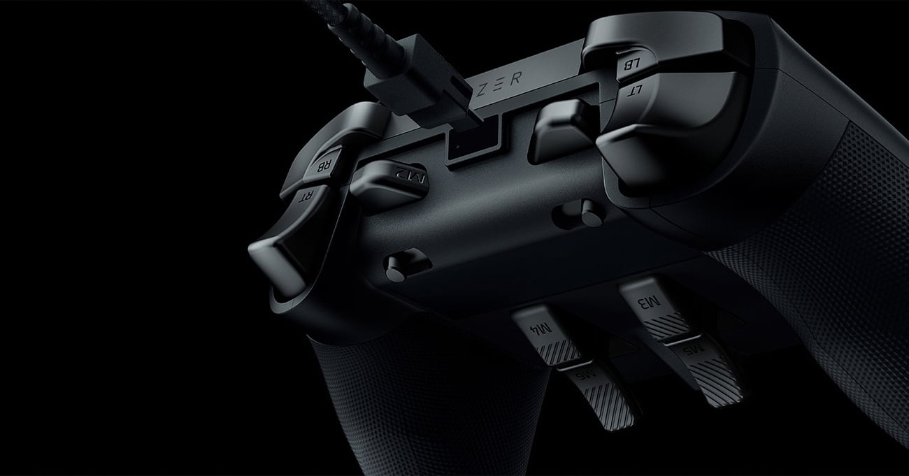 Razer Wolverine Ultimate: 6 Remappable Multi-Function Button